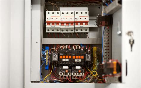 electrical db box types|how to use db panels.